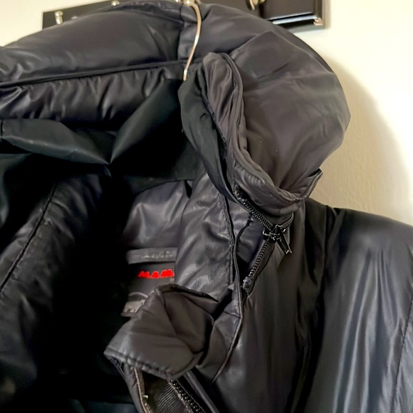 Mammut Coat - Picture 7 of 11